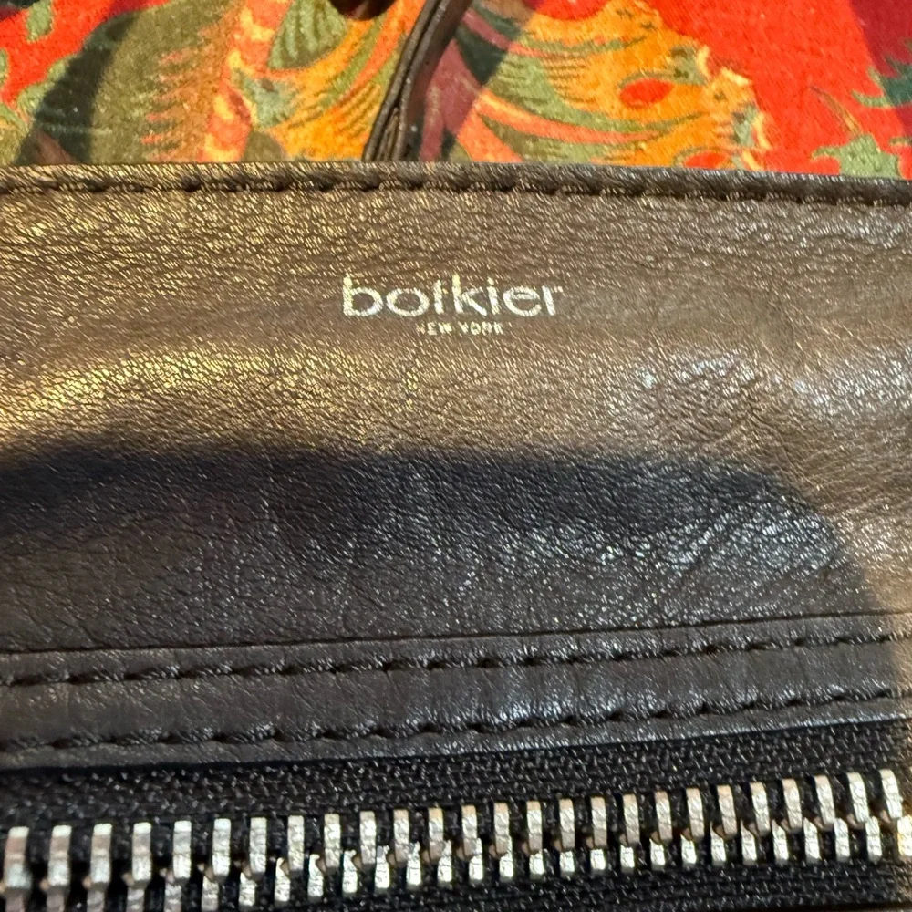 Botkier Black Leather Tote Bag - Picture 3 of 7